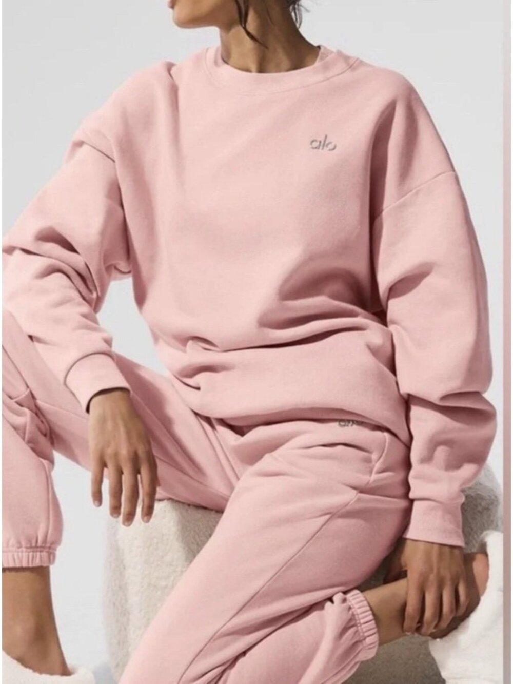 NEW Alo Yoga Accolade Crewneck Sweatshirt Pink Quartz Large U3031RG Pullover T